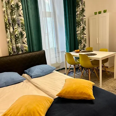 Vintage Senacka Apartamento *